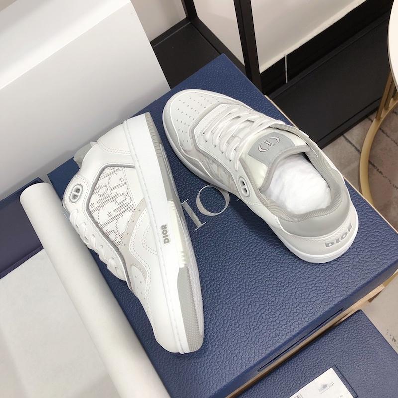 B27 Low Top Oblique Sneaker White