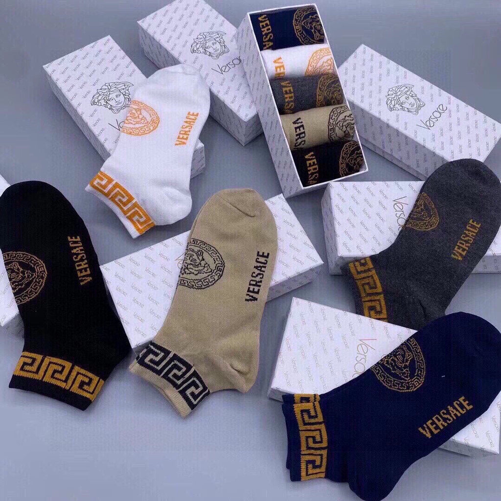 New Vs Fashionable socks  fb0424080119
