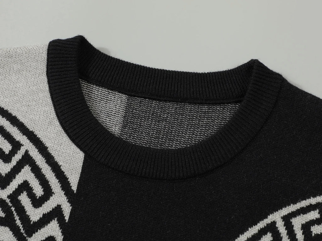 Classic Crew Neck Wool Sweater 1025101717
