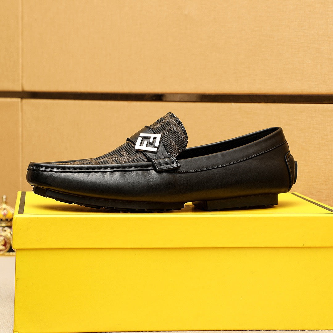 New stylish casual men's loafers XC0426033104