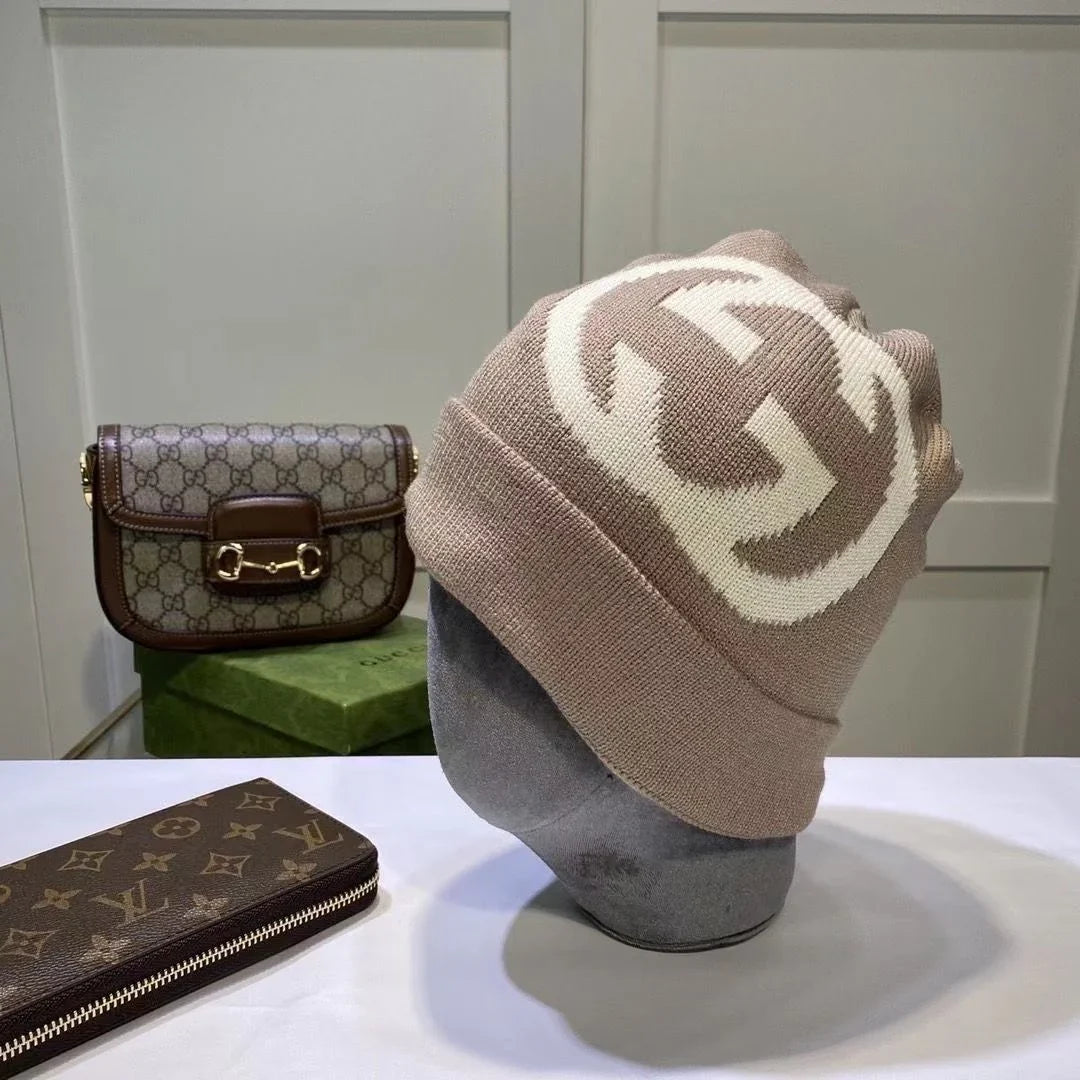 New Fashion Classic Versatile Knitted Hat 1024103110