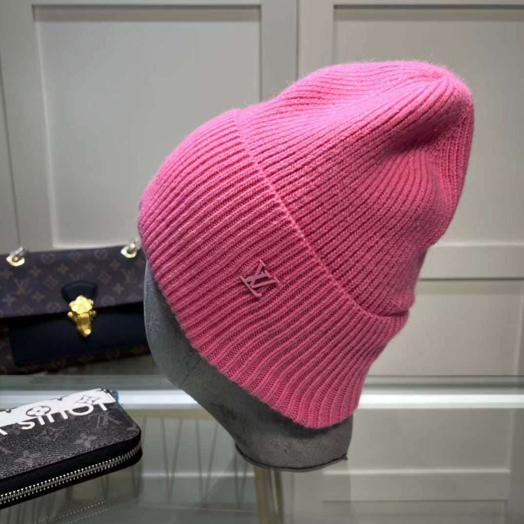 Winter new product small letter Baotou knitted wool cap unisex outdoor sports thickened warm cap