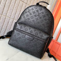 Luxury V Logo Classic RACER Backpack XC0425111903
