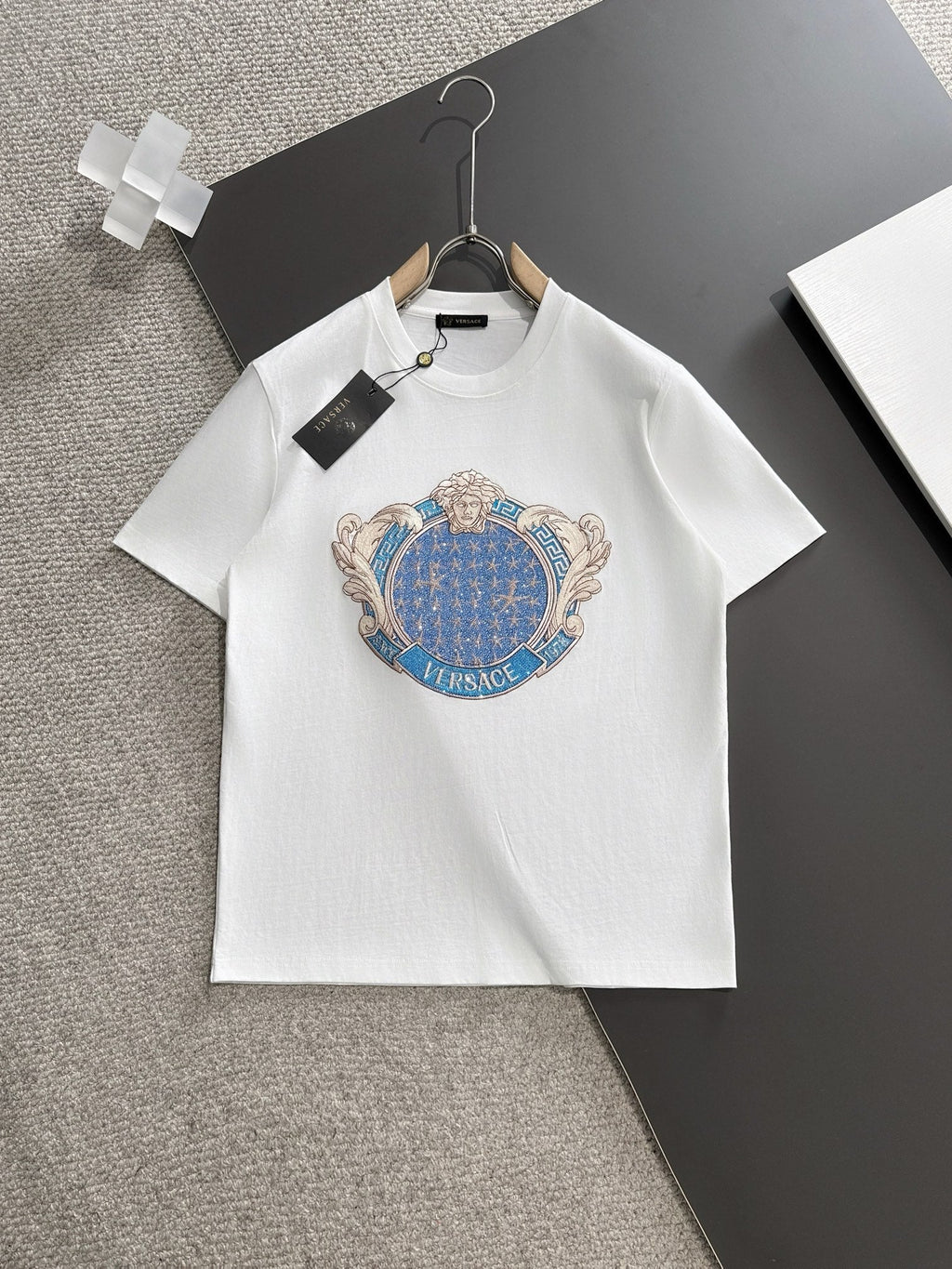 2024Ss new Vs Fashionable  T-shirt  fb0424080108