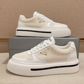 Men's new thick soled fashionable sports shoes 1024080511