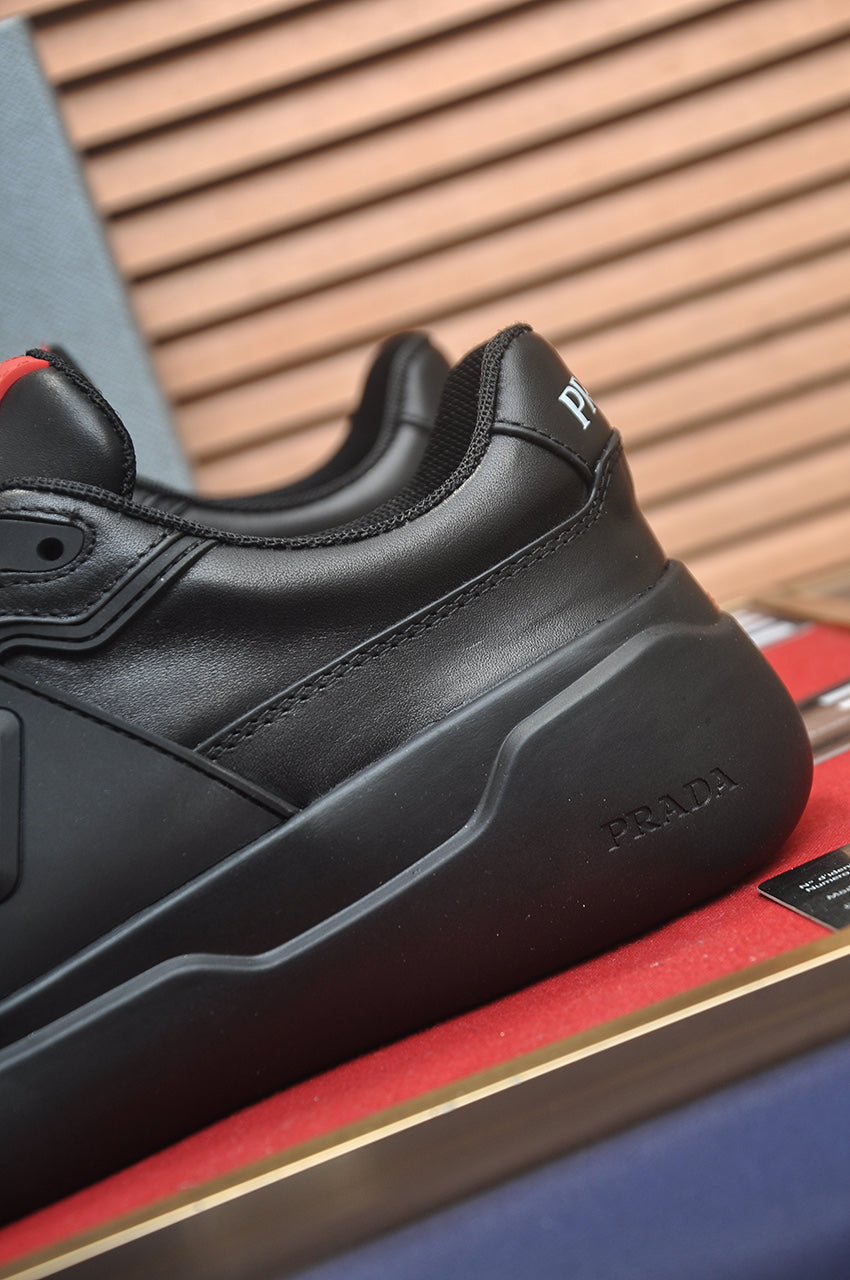 New men's black casual sneakers for this season XC0426032401