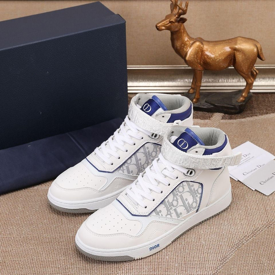 White Classic Style Printed Men's and Women's Sneakers