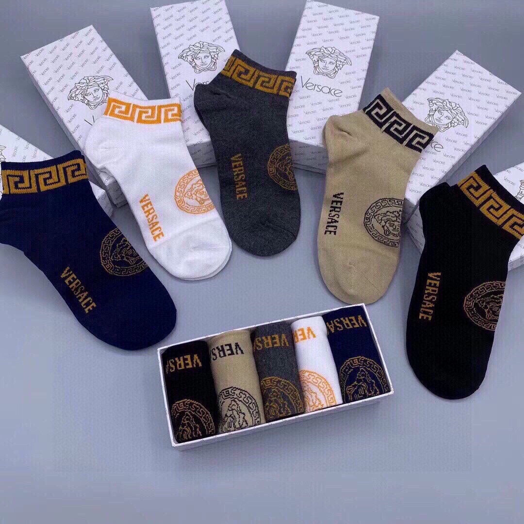 New Vs Fashionable socks  fb0424080119