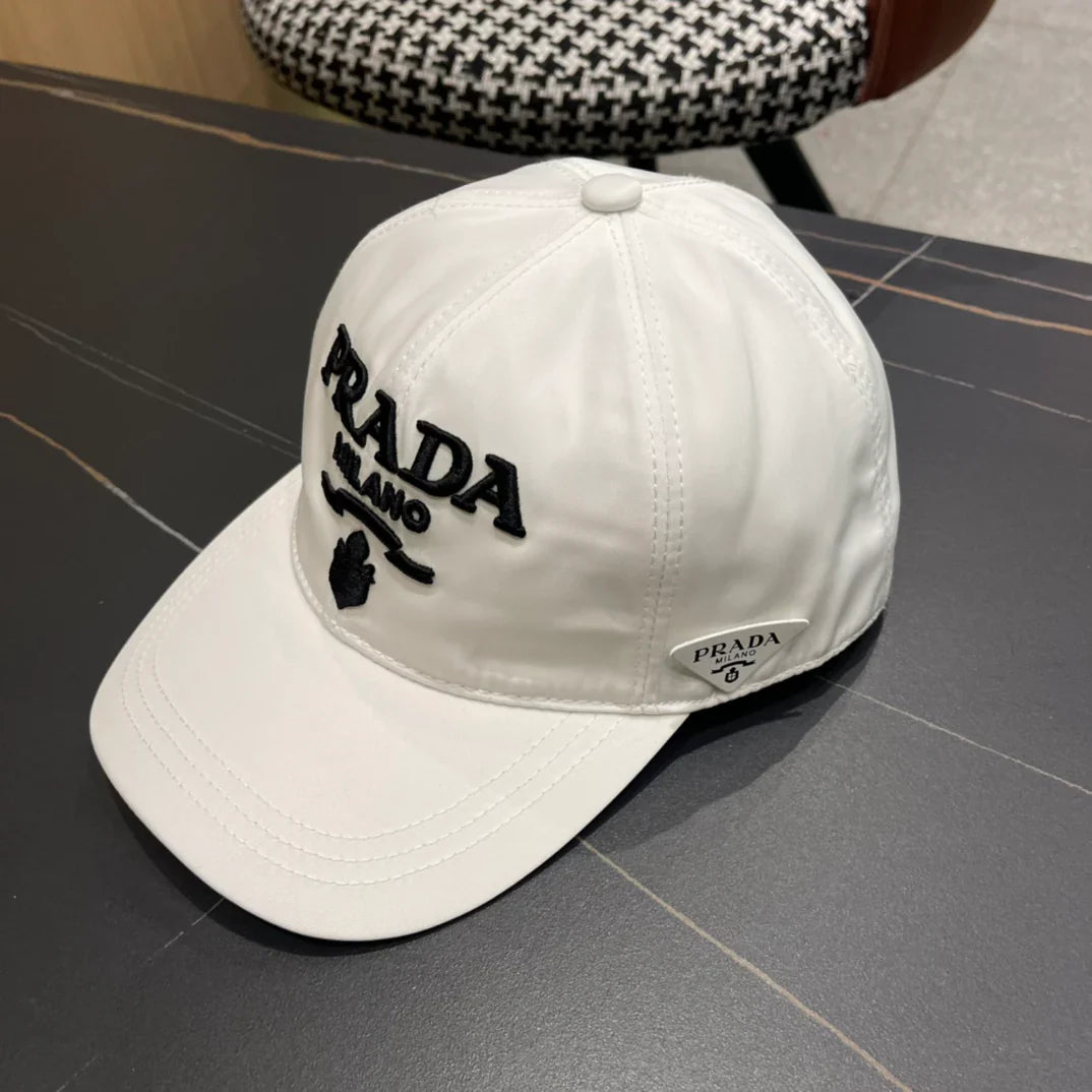 Luxury Versatile Baseball Cap 1025030517