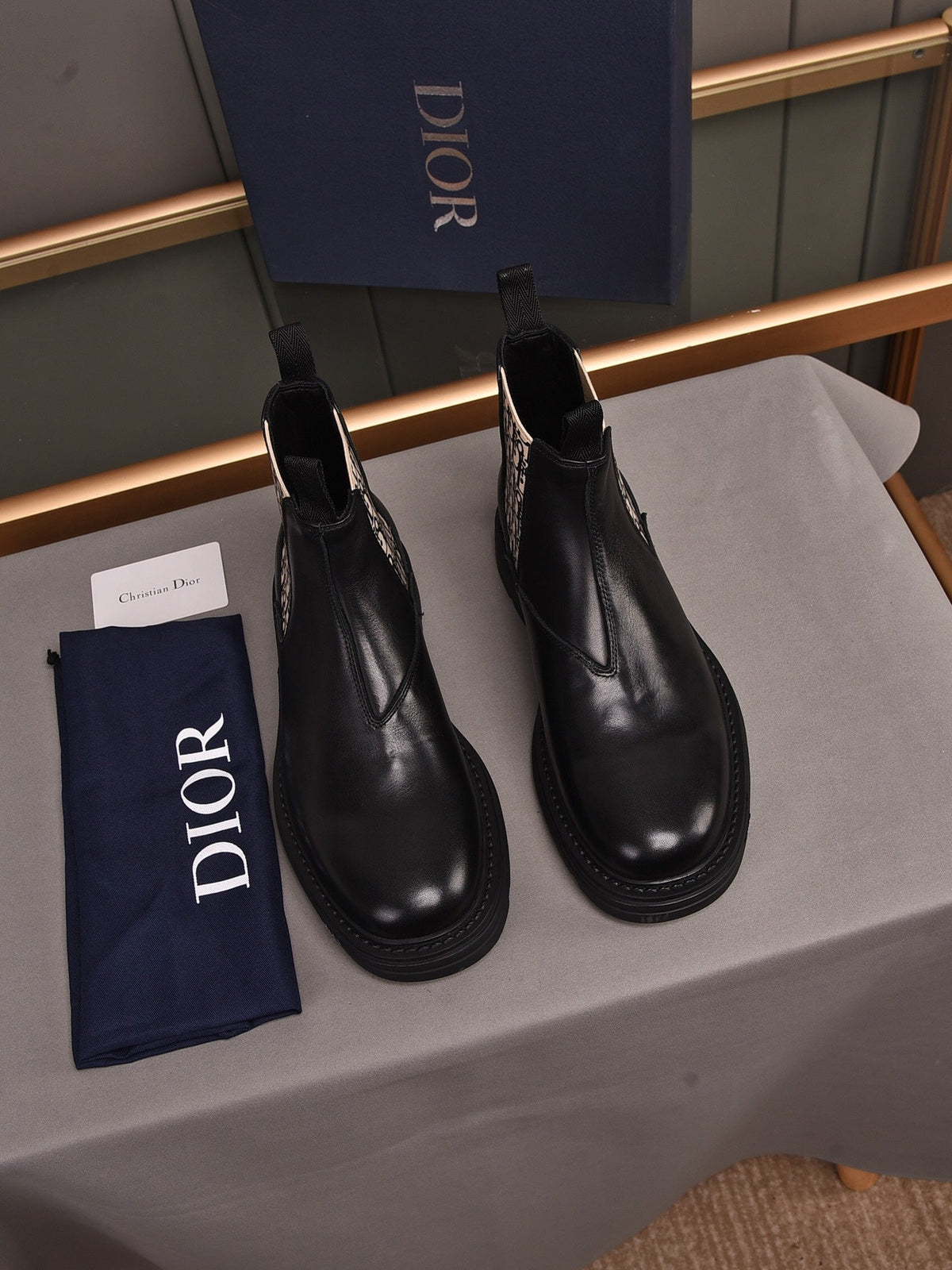 D New Autumn and Winter Chelsea Boots 0424110416