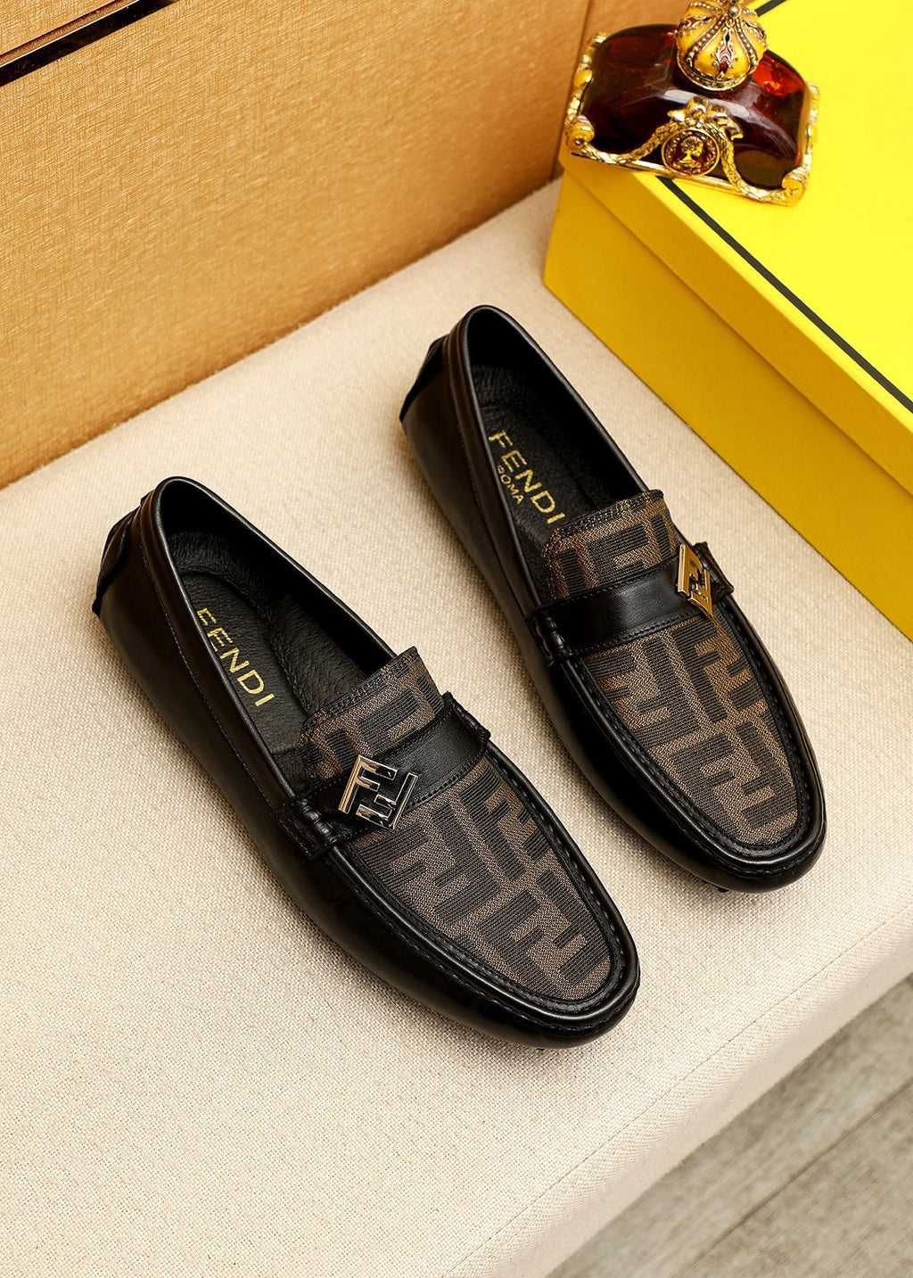 New stylish casual men's loafers XC0426033104