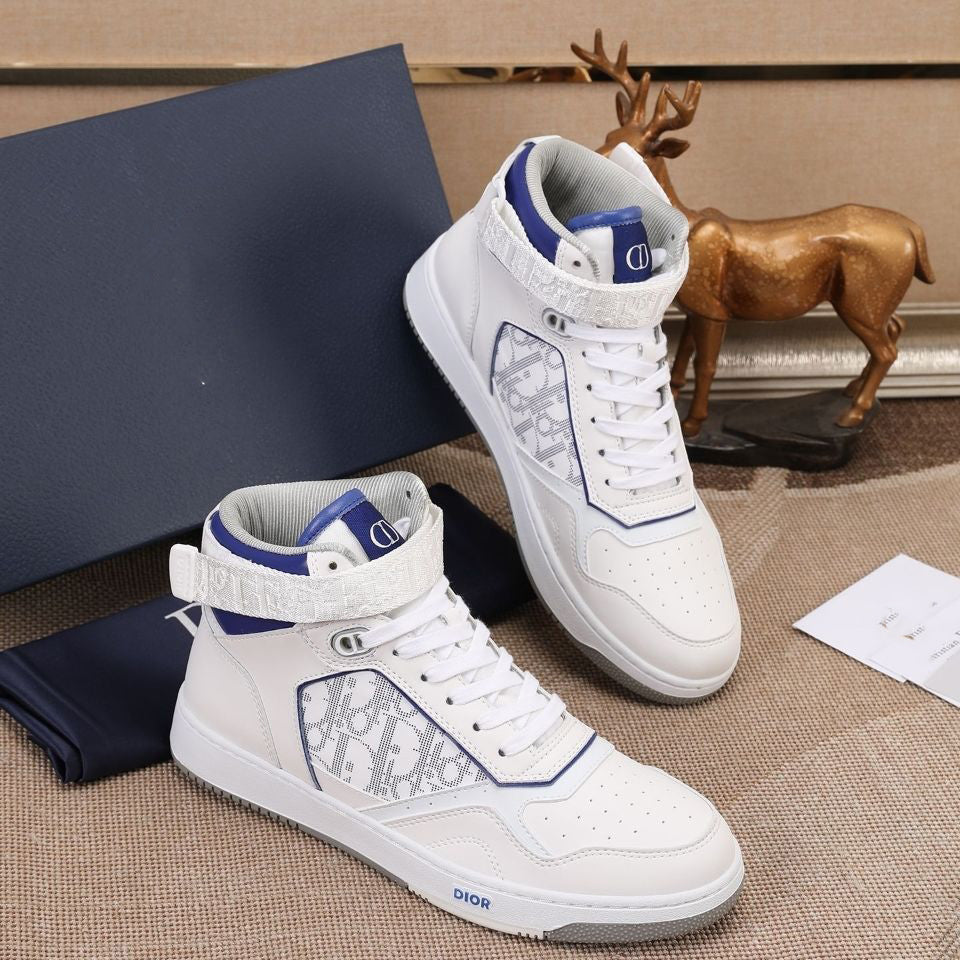 White Classic Style Printed Men's and Women's Sneakers