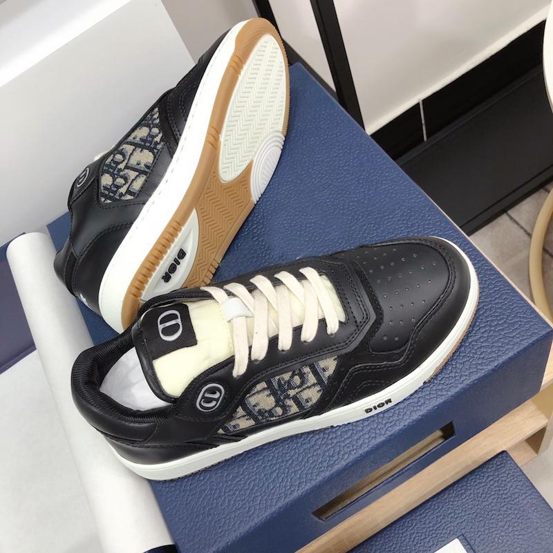 B27 Low Top Oblique Sneaker White