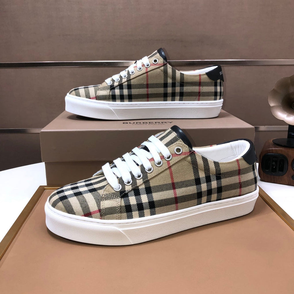 25 Luxury B Brand Casual Sneakers XC0425120902