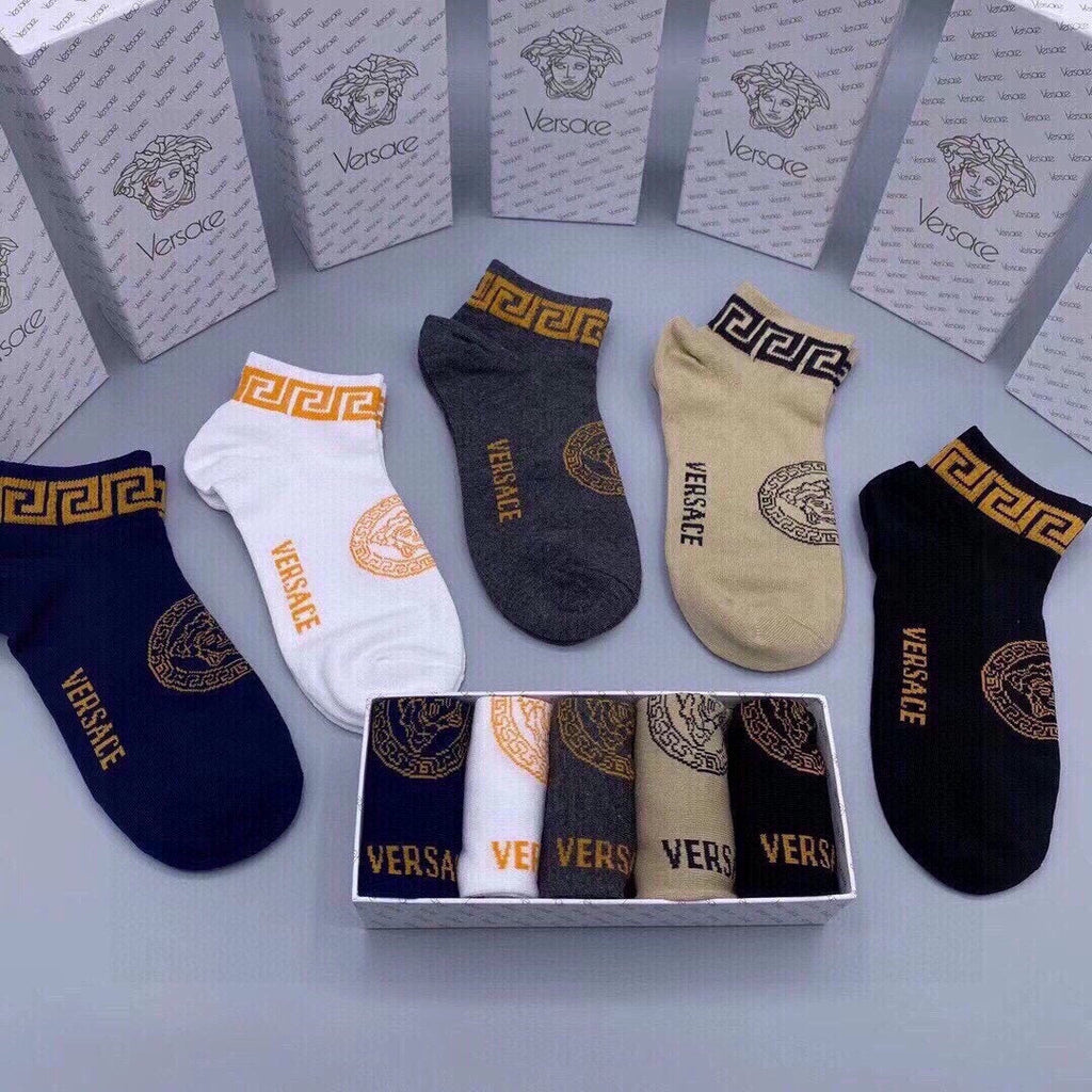 New Vs Fashionable socks  fb0424080119