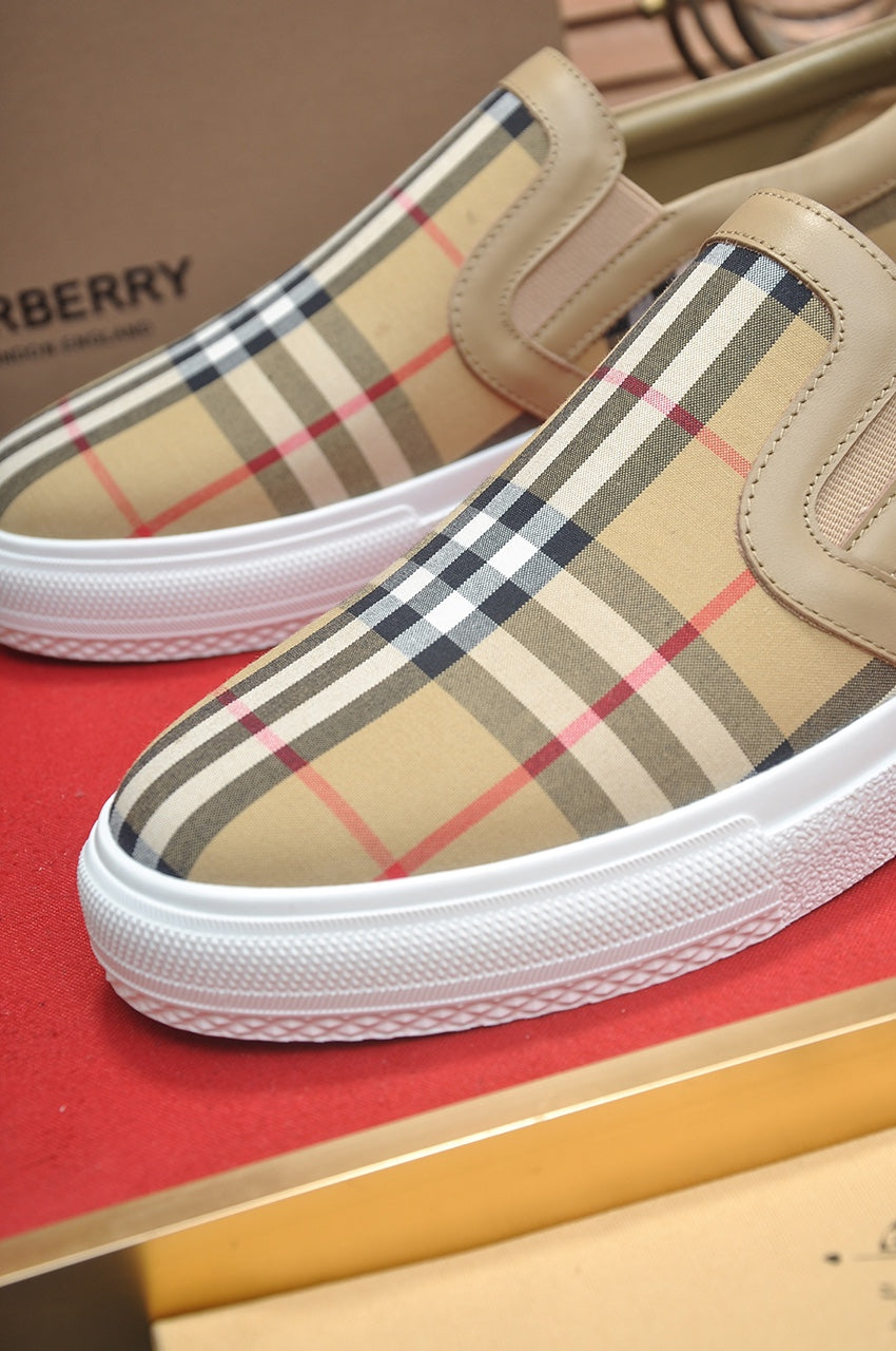 25 Luxury B Brand Casual Sneakers 0425020608