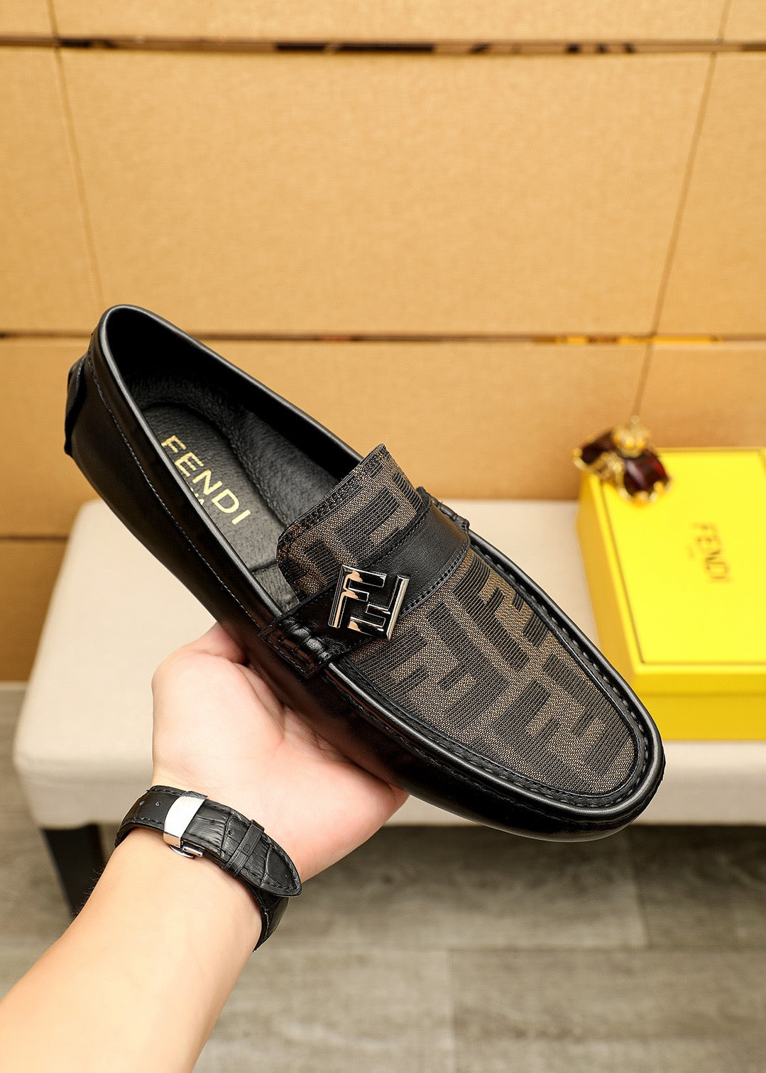 New stylish casual men's loafers XC0426033104