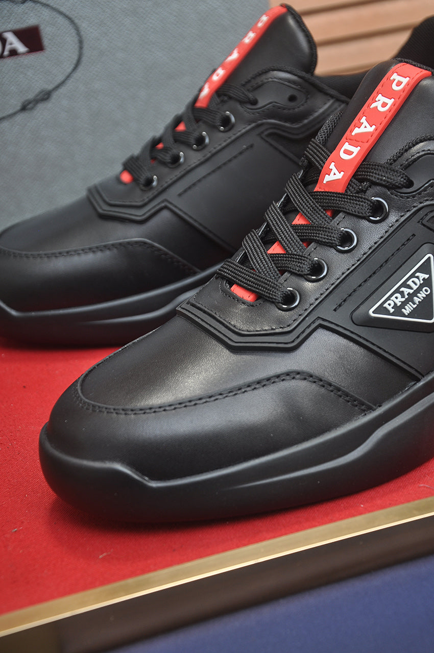 New men's black casual sneakers for this season XC0426032401