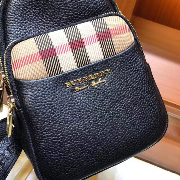 Men's new fashion and versatile chest bag 1024073109